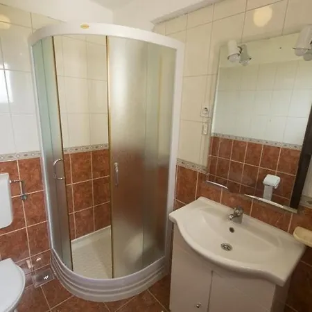 Appartamento In With Sea View, Balcony, Air Conditioning, Wifi Pakoštane